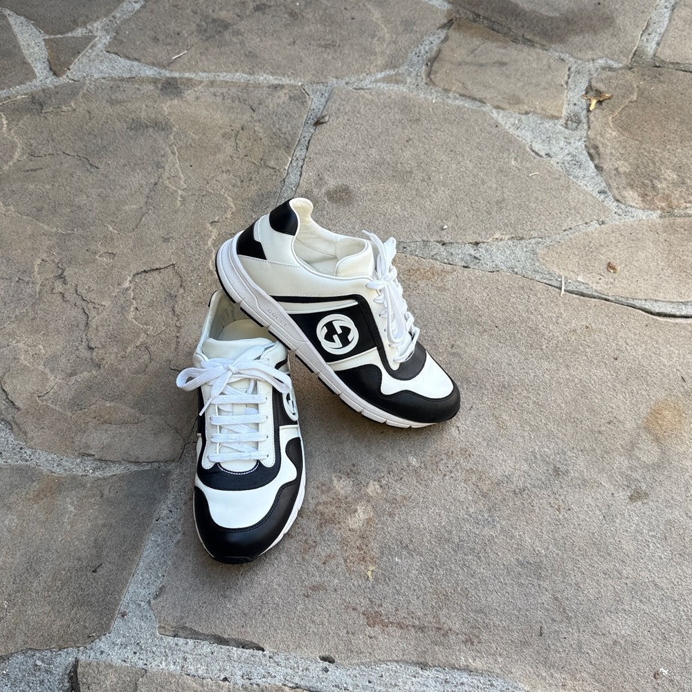 Gucci Black and White Flats
